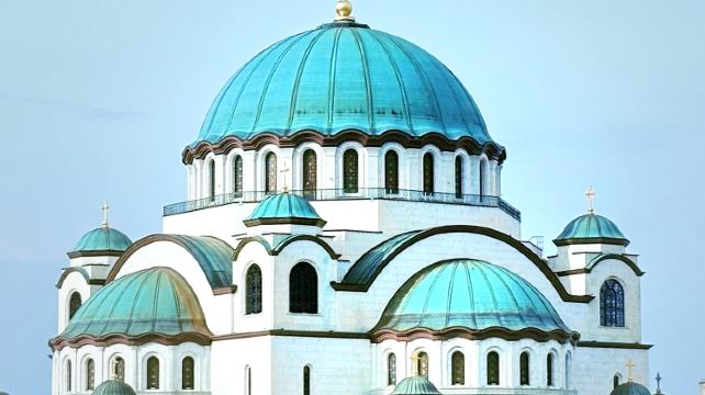 塞尔维亚贝尔格莱德+波黑萨拉热窝+黑山科托尔+杜米托尔国家公园+莫斯塔尔古桥+圣萨瓦教堂+共和国广场+拉丁桥+布德瓦老城7日6晚跟团游·畅玩巴尔干免签三国 + 6 人精品小团 +一价全含 + 无购物 +中文司导 + 品质酒店