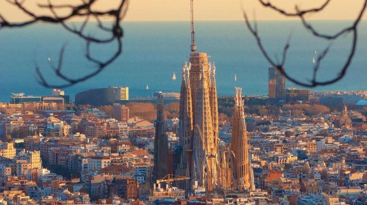 <11天>【易游欧洲 1人成团】欧洲4国畅游·意大利+摩纳哥+西班牙+法国+罗马+佛罗伦萨+阿维尼翁+巴塞罗那+圣塞巴斯蒂安+巴黎+赠巴塞罗那&巴黎Citywalk（单人免费拼房/可加购团前后酒店及接送机服务）