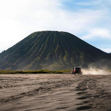 巴厘岛+布罗莫火山+乌布+佩妮达岛+赛武千层瀑布7日6晚私家团