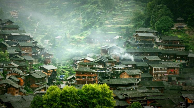 5D4N · Group Tours · Huangguoshu Scenic Area in Guizhou + Xijiang Qianhu Miao Village + Libo Xiaoqikong Scenic Area + Qingyan Ancient Town