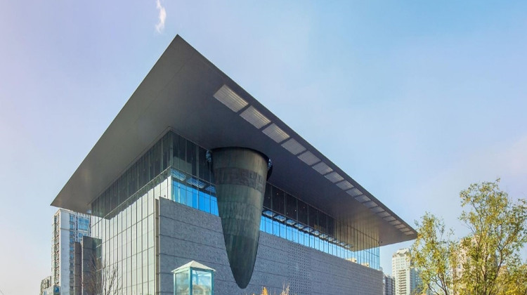 博物馆讲解·北京首都博物馆半日亲子营【深度专业讲解】北京通史2.5小时/辉煌中轴2.5小时/希腊人展2小时（三选一）小团精讲·博物馆讲解·北京首都博物馆半日亲子营【深度专业讲解】北京通史2.5小时/辉煌中轴2.5小时/希腊人展2小时（三选一）小团精讲