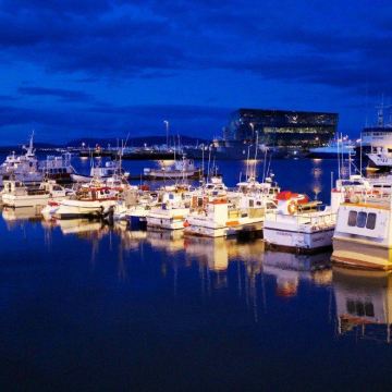 雷克雅未克9日8晚半自助游