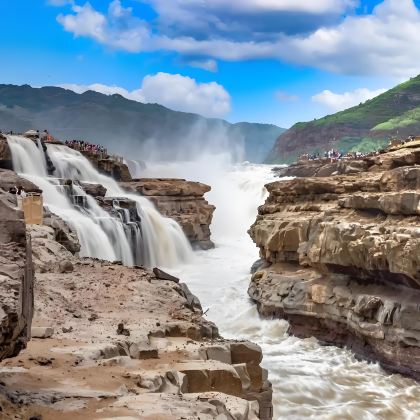 西安+兵马俑+华清宫+延安陕西黄河壶口瀑布4日3晚跟团游