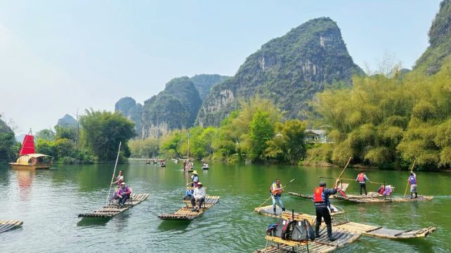 5-Day Guilin & Yangshuo Discovery Private Tour·Li River, Yulong River Bamboo Raft, Longji Rice Terraces and Elephant Trunk Hill