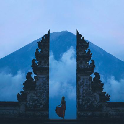 巴厘岛+布罗莫火山+佩妮达岛+蓝梦岛9日8晚私家团