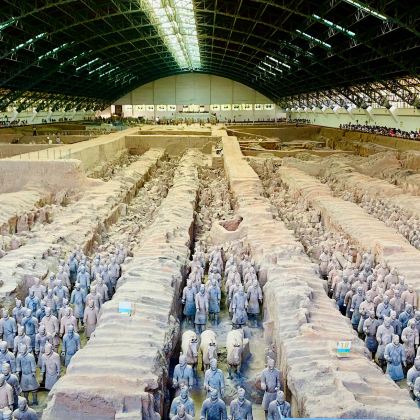 西安兵马俑+华清池+西安城墙5日4晚拼小团