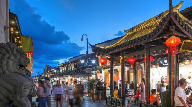 5-Day Classic East China Group Tour·Shanghai, Suzhou & Hangzhou