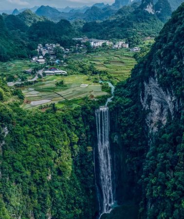 5D4N • Nanning borderland tour: Detian Waterfall + Tongling Grand Canyon + Goose Spring + Mingshi Pastoral + Dongnayuwan + White-Headed Langur Ecological Tourism Area