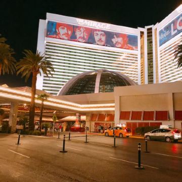 美国东西海岸+尼亚加拉瀑布+加州1号公路13日11晚跟团游