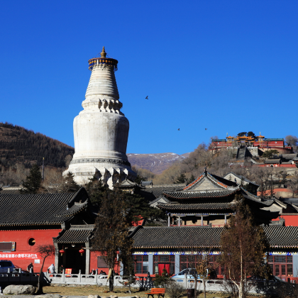 中国山西五台山+云冈石窟+雁门关景区+应县木塔景区+平遥古城+乔家大院文化园区6日5晚拼小团