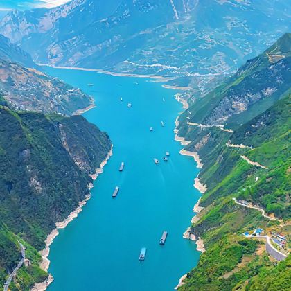 长江三峡+重庆6日5晚拼小团