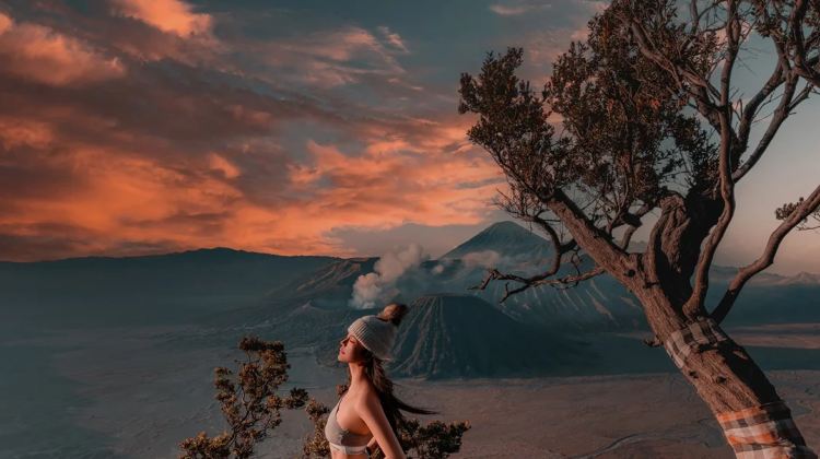 印度尼西亚布罗莫火山+赛武千层瀑布3日2晚跟团游·FunMax推荐+1人开团+纯玩团+全程早餐+泗水往返接送+英文印尼语向导+向导旅拍+门票