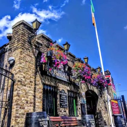 英国+北爱尔兰11日10晚拼小团