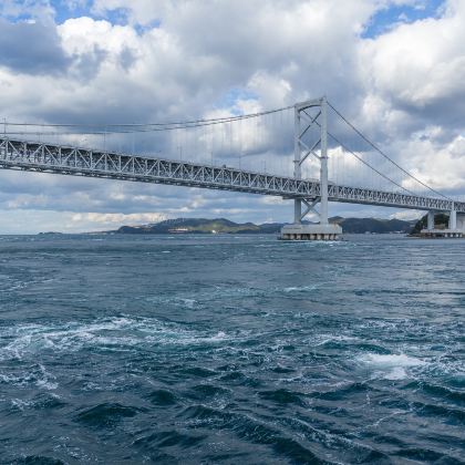 日本四国+高松+松山+高知市+祖谷溪+鸣门涡流7日6晚拼小团