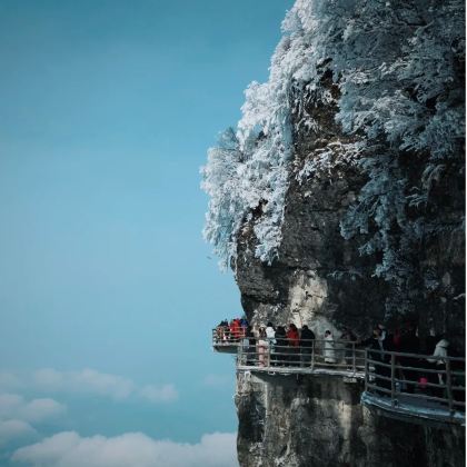 陕西汉中+龙头山+兴汉胜境+古汉台+汉中石门栈道风景区+武侯墓+张良庙+狮子沟牧场5日4晚拼小团