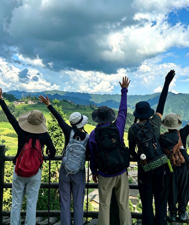 4D3N • China + Guilin + Yangshuo: Li River 3-star Cruise Xingping Section + Longji Rice Terraces includes one way cable car + Xingping Ancient Town