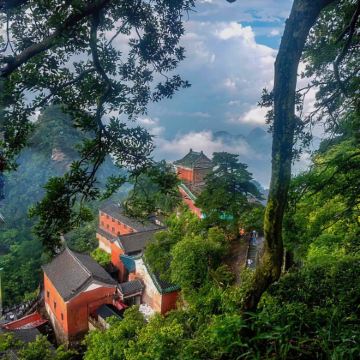 神农架+武当山风景区5日4晚跟团游