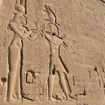 埃及开罗+卢克索+阿斯旺9日8晚跟团游