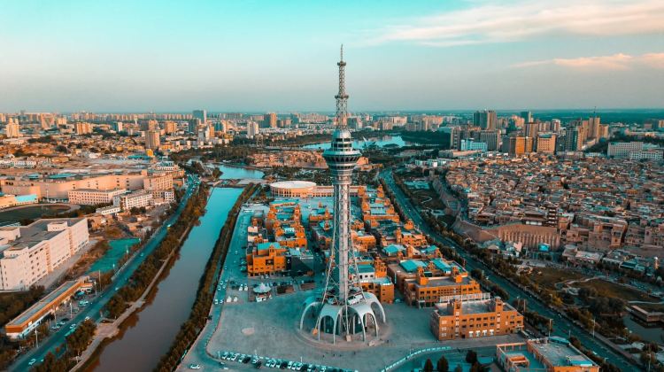 10-day 9-night · Private Tour · Xinjiang + Urumqi + Southern Xinjiang + Kashgar + Pamirs Plateau
