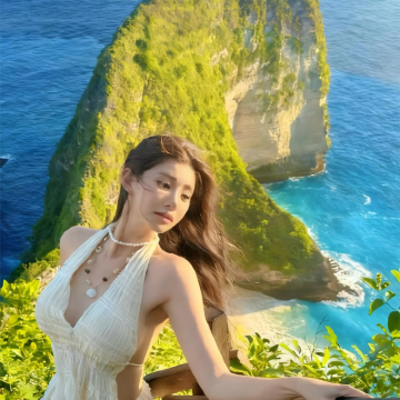 印度尼西亚巴厘岛+佩妮达岛+布罗莫火山+伊真火山5日4晚跟团游