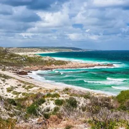 珀斯+天鹅谷+罗特尼斯岛+曼哲拉游船+玛格丽特河+奥尔巴尼10日9晚拼小团