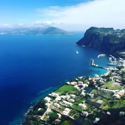 意大利罗马+真理之口+那不勒斯+庞培+卡普里岛+波西塔诺7日6晚拼小团