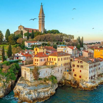 杜布罗夫尼克+萨格勒布+斯普利特+布莱德湖+萨拉热窝+科托尔11日10晚拼小团