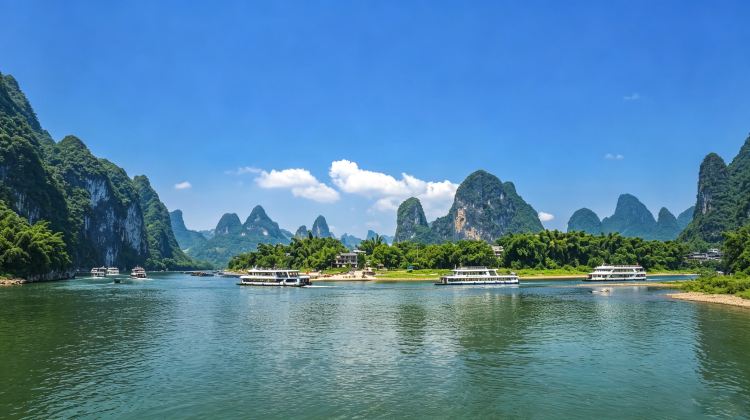 5D4N · Group Tours · China + Guangxi + Guilin + Yangshuo + Longji Rice Terraces + All Tips Included · Senior-friendly