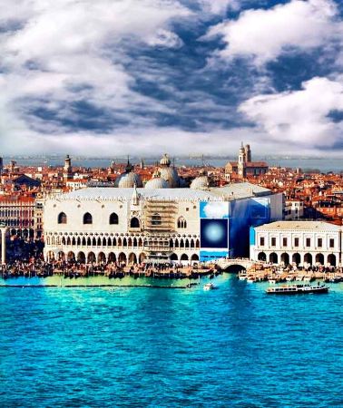 9D8N • Discover Italy