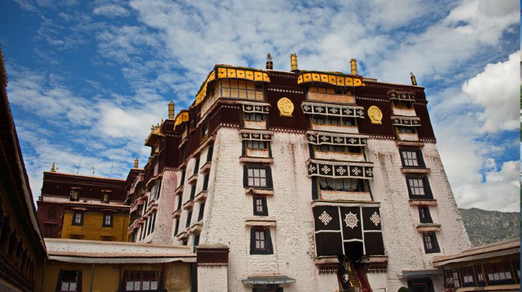 6-Day Essential Tibet Group Tour·Lhasa Highlights, Shigatse & Tashilhunpo Monastery
