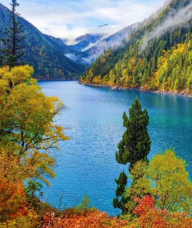 9D8N•Chengdu+Sanxingdui+Dujiangyan+Leshan+Emeishan+Jiuzhaigou+Huanglong