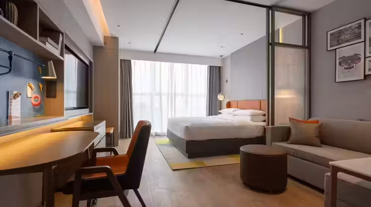香港+3