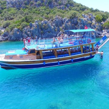 土耳其伊斯坦布尔+卡帕多奇亚+安塔利亚+卡什小镇+费特希耶+地中海+棉花堡8日7晚跟团游