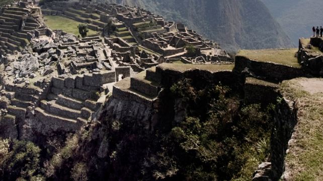 Inca Trail | 15-Day Peru Panorama Tour from Lima·Puno, Lake Titicaca, Cusco, Machu Picchu and Tambopata