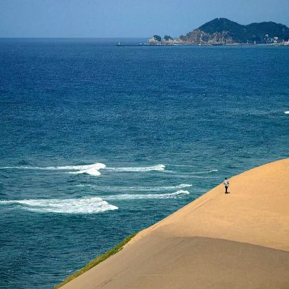 大阪+鸟取沙丘+白兔神社+米子城+出云大社2日1晚自由行