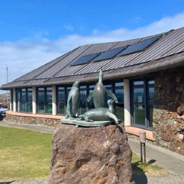 苏格兰+爱丁堡+圣安德鲁斯城堡+动感地球展示馆7日6晚拼小团