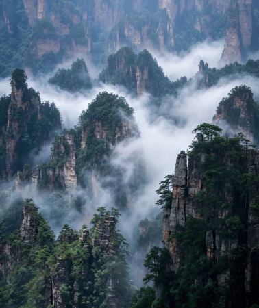 7D6N • In-Depth Zhangjiajie Adventure: Avatar Mountains, Tianmen Mountain, Glass Bridge & Phoenix Ancient Town