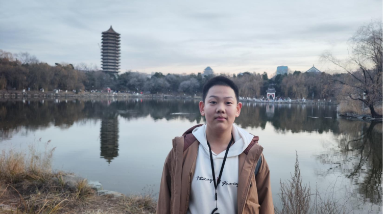 名校参访·北京大学一日亲子营——游一塔湖图品百年名校·亲子研学半日营·校史馆参观，北大在校学生交流，赠送精美纪念品·名校参访·北京大学一日亲子营——游一塔湖图品百年名校·亲子研学半日营·校史馆参观，北大在校学生交流，赠送精美纪念品