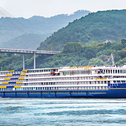 宜昌+长江三峡+重庆+武隆区7日6晚跟团游