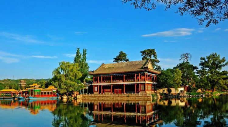 <3天>【3日2晚 · 旅行團 · 皇家園林 外八廟 世界遺產文化】·踏尋山河+悅享承德+精選市區4鑽酒店+專業導遊講解+三大5A景區+1大4A景區門票全包