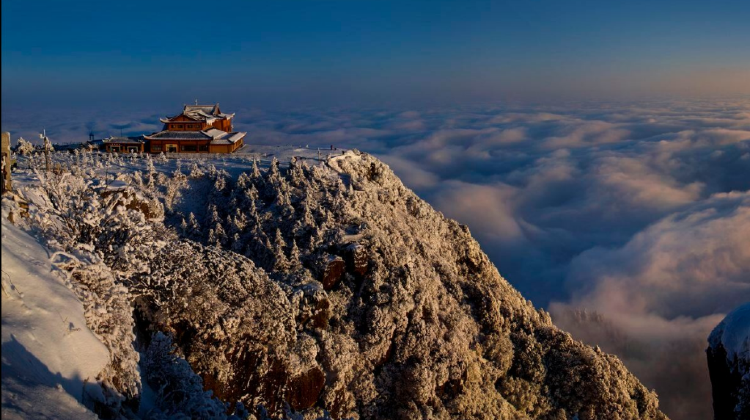 2-Day Mount Emei and Leshan Giant Buddha scenic areas in Sichuan Province, China