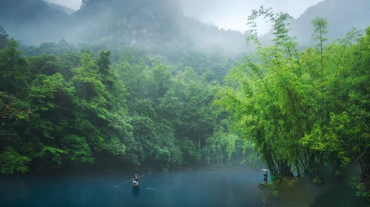 7D6N · Private Tours · Guiyang + Huangguoshu Waterfall + Xijiang Qianhu Miao Village + Mount Fanjing + ChinaTianyan scenic Area + Libo + Zhenyuan Ancient Town