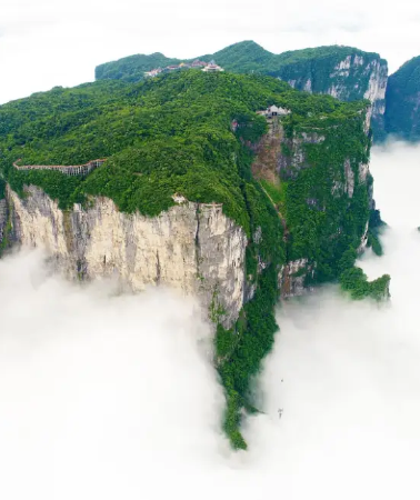 7D6N • Changsha + Zhangjiajie + Zhangjiajie Grand Canyon Glass Bridge + Wulingyuan + Tianmen Mountain National Forest Park + Xiangxi Prefecture