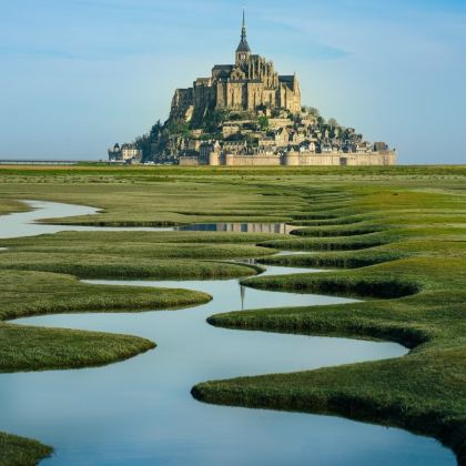 法国巴黎+鲁昂+蓬托尔松+圣马洛+卢瓦尔河谷+尚博尔+凡尔赛宫9日8晚私家团