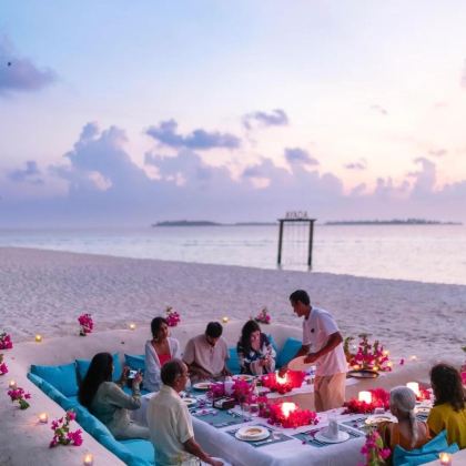 马尔代夫+迪拜+阿布扎比9日7晚私家团