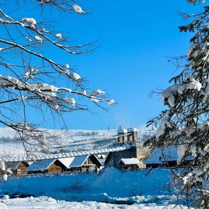 新疆北疆+阿勒泰地区+禾木风景区+喀纳斯景区3日2晚拼小团