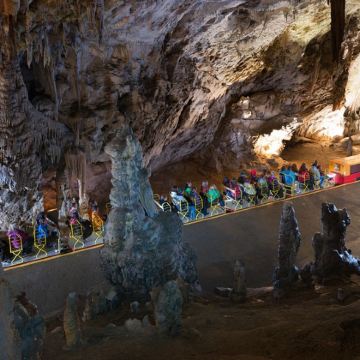 克罗地亚+斯洛文尼亚+塞尔维亚10日9晚私家团