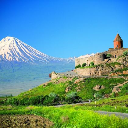 格鲁吉亚+阿塞拜疆+亚美尼亚13日跟团游