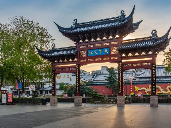 ?️ 下午：惠山古镇，在园林与祠堂间漫步