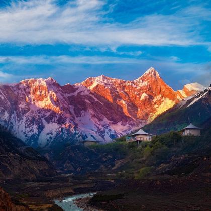 林芝+雅鲁藏布大峡谷+布达拉宫+羊卓雍错6日5晚跟团游